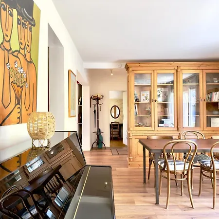 Holiday home La Des Gardies, Charme Medieval *